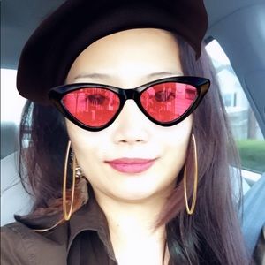 Meet your Posher, Nanette